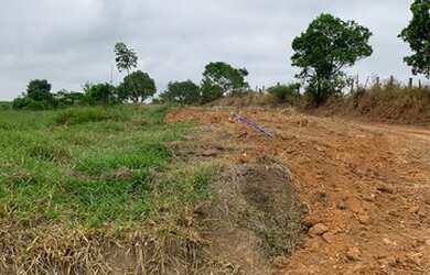 Imagem: O terreno possui 2.500m² de Área e está localizado em Vila