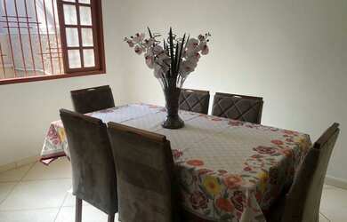 Imagem 12: Casa na RIBEIRA frente de rua