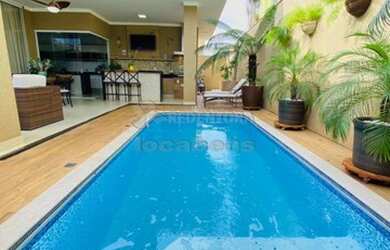 Imagem: A casa em condomínio possui 3 Dormitórios, 5 Banheiros, 4