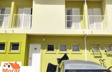 Imagem: A casa em condomínio possui 3 Dormitórios, 2 Banheiros, 2