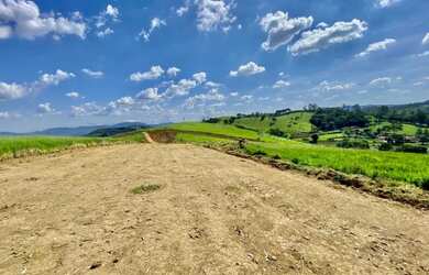 Imagem 3: Lote/Terreno para venda possui 600 metros quadrados em 4 Cantos - Nazaré...