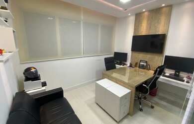 Imagem: O depósito possui 1 Vaga na garagem, 28m² de Área e está