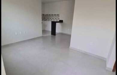 Imagem: A casa possui 2 Dormitórios, 2 Banheiros, 1 Vaga na garagem