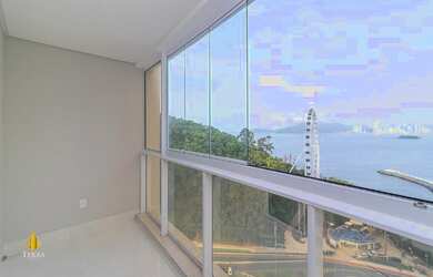 Imagem: O apartamento possui 4 Dormitórios, 4 Banheiros, 4 Vagas na