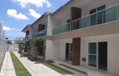 Imagem: A casa em condomínio possui 3 Dormitórios, 3 Banheiros, 1