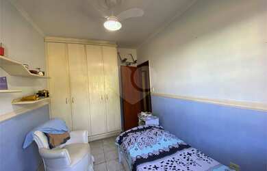 Imagem: O apartamento possui 3 Dormitórios, 2 Banheiros, 1 Vaga na