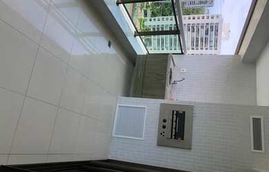 Imagem: O apartamento possui 2 Dormitórios, 4 Banheiros, 2 Vagas na