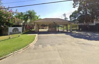 Imagem: O terreno possui 1.000m² de Área, Imóvel novo e está localizado