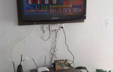 Imagem 3: Excelente Localização.. 2 casas.. com Potencial construtivo.. (Investidor