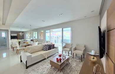 Imagem: O apartamento possui 2 Dormitórios, 3 Banheiros, 2 Vagas na