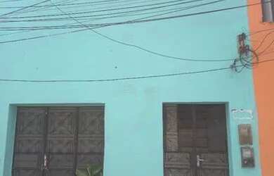 Imagem: A casa possui 2 Dormitórios, 2 Banheiros e Imóvel novo e está