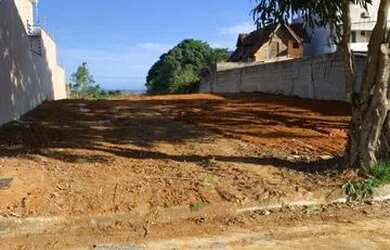 Imagem: O terreno possui 332m² de Área e está localizado em Meaípe