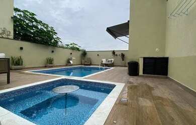 Imagem: A casa em condomínio possui 3 Dormitórios, 4 Banheiros, 4