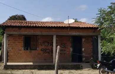 Imagem: A casa possui 2 Dormitórios e está localizado em Timbiras