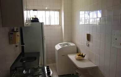 Imagem: O apartamento possui 1 Dormitório, 1 Banheiro, 28m² de Área