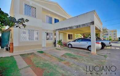 Imagem: A casa em condomínio possui 3 Dormitórios, 4 Banheiros, 2