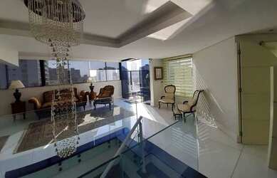 Imagem: O apartamento na cobertura possui 4 Dormitórios, 5 Banheiros