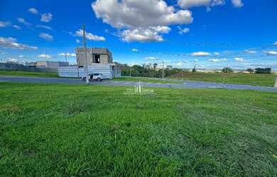 Imagem: O terreno possui 390m² de Área, Imóvel novo e está localizado