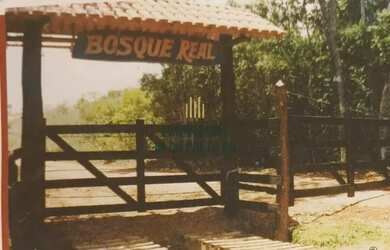 Imagem: A fazenda possui 32000m² de Área e está localizado em Ouro