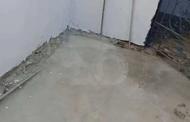 Imagem 5: Imóvel no Albano Franco com Cozinha Ampla, Quintal e Venda à Vista