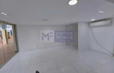 Imagem: O depósito possui 1 Vaga na garagem e 39m² de Área e está