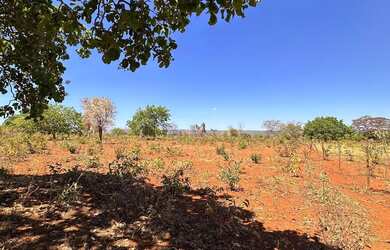 Imagem: A chácara possui 30.000.000m² de Área e está localizado