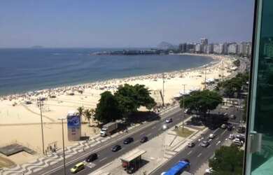 Imagem: O apartamento possui 5 Dormitórios, 5 Banheiros, 1 Vaga na