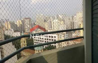 Imagem: O apartamento possui 1 Dormitório, 1 Banheiro, 1 Vaga na garagem