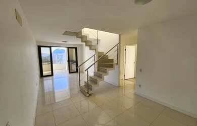 Imagem: O apartamento na cobertura possui 3 Dormitórios, 2 Banheiros