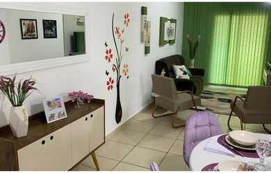 Imagem: O apartamento possui 2 Dormitórios, 1 Banheiro, 1 Vaga na garagem