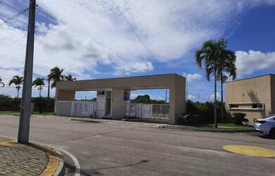 Imagem: O terreno possui 200m² de Área e está localizado em Nova