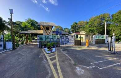 Imagem: A casa em condomínio possui 5 Dormitórios, 4 Banheiros, 5