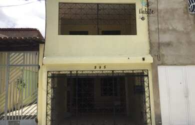 Imagem: A casa possui 5 Dormitórios, 4 Banheiros, 1 Vaga na garagem