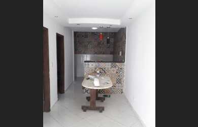 Imagem: A casa possui 2 Dormitórios, 1 Banheiro, 1 Vaga na garagem