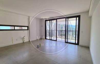 Imagem: O apartamento possui 3 Dormitórios, 4 Banheiros, 2 Vagas na