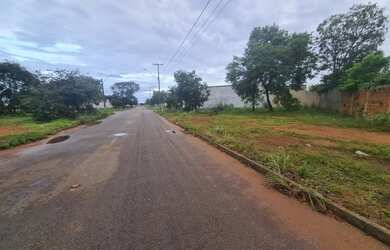 Imagem: O terreno possui 443m² de Área e está localizado em Plano