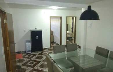 Imagem: A casa possui 3 Dormitórios, 1 Banheiro, 1 Vaga na garagem