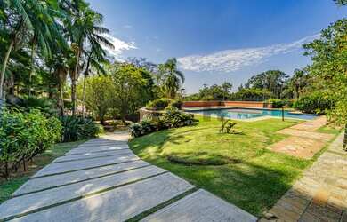 Imagem 2: Carapicuíba - Casa Padrão - Granja Viana