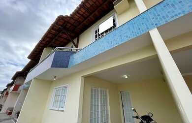 Imagem: A casa em condomínio possui 3 Dormitórios, 1 Banheiro, 3 Vagas