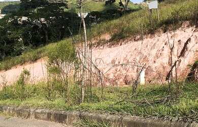 Imagem: O terreno possui 663m² de Área e está localizado em Francisco