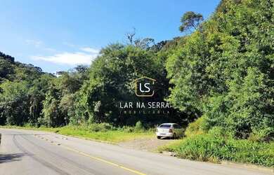 Imagem: O terreno possui 4.015m² de Área e está localizado em Canela