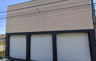 Imagem: O depósito possui 1 Vaga na garagem, 1.205m² de Área e está