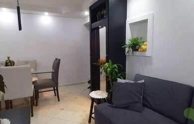 Imagem: O apartamento possui 3 Dormitórios, 1 Banheiro, 1 Vaga na garagem