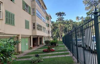 Imagem: O apartamento possui 2 Dormitórios, 2 Banheiros, 3 Vagas na