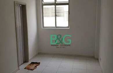 Imagem: A kitnet possui 1 Dormitório, 1 Banheiro, 1 Vaga na garagem