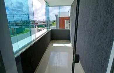 Imagem: A casa em condomínio possui 4 Dormitórios, 3 Banheiros, 4