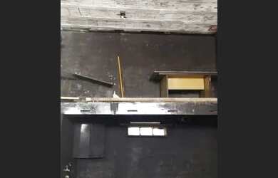 Imagem 4: Salão Grande. 90m² de Áreae1 Banheiro