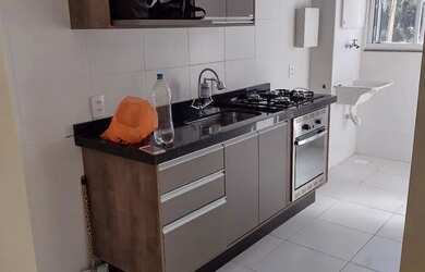 Imagem: O apartamento possui 2 Dormitórios, 2 Banheiros, 1 Vaga na