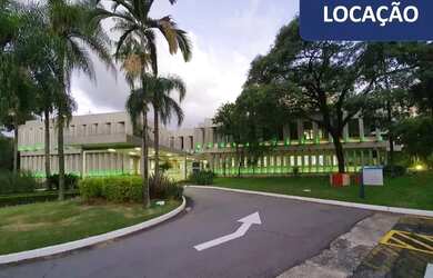 Imagem: O depósito possui 12373-0m² de Área e está localizado em