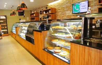 Imagem: O depósito possui 1 Vaga na garagem, 350m² de Área e está